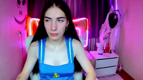 nikastarkk online show from 17, 10, 2025