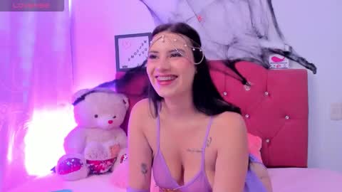 Nikii  online show from 31, 10, 2025