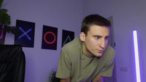 nikki online show from 10, 3, 2025