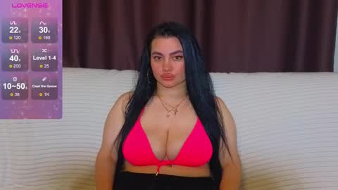 Nikki Kardashian online show from 4, 3, 2025