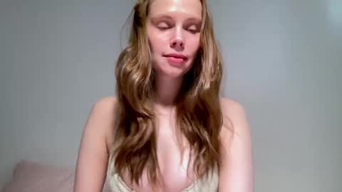 Nikki online show from 2, 4, 2026