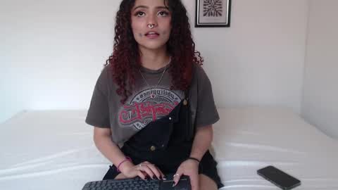 nikki_uwu online show from 26, 3, 2026