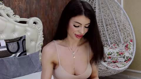 Nikky online show from 7, 3, 2025