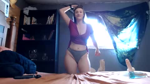 Snapshot of nikkisugartits chatting on 29, 9, 2025 Nikki online show from 29, 9, 2025