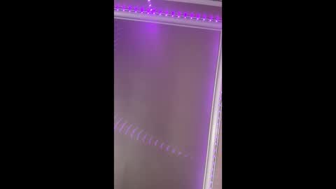 nikko11717 online show from 6, 11, 2025