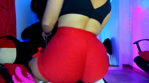 Snapshot of nikky_evans_ chatting on 28, 1, 2025   online show from 28, 1, 2025