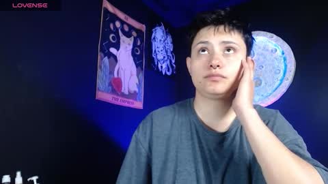 Nikky online show from 2, 12, 2025