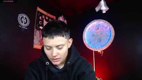 Nikky online show from 30, 6, 2026