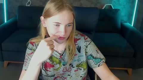 nikkyreyyy online show from 22, 5, 2026