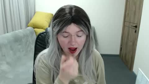 nikkysnow online show from 19, 10, 2025