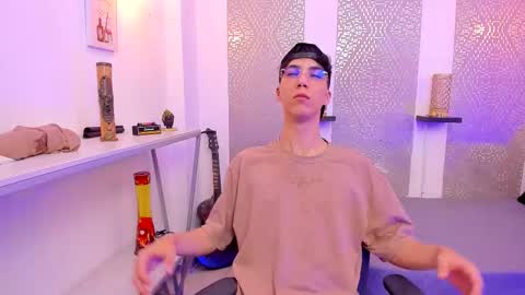    online show from 12, 11, 2025