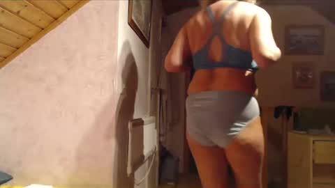 Nikole1 online show from 23, 12, 2024