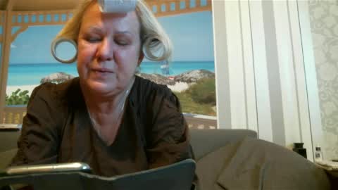 Nikole1 online show from 6, 2, 2025