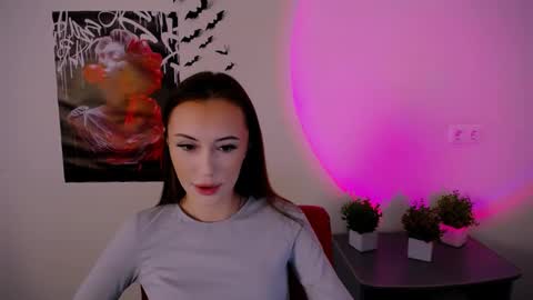 nikonara_ online show from 11, 2, 2025