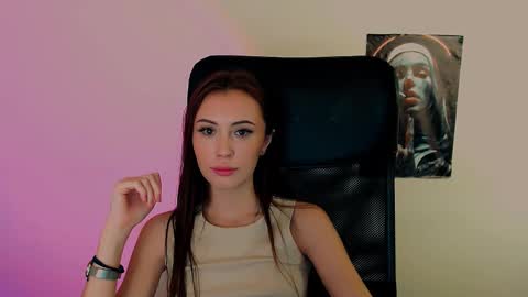 nikonara_ online show from 5, 3, 2025