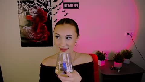 nikonara_ online show from 9, 3, 2025