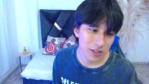 Snapshot of nikoo_18 chatting on 11, 2, 2026 Niko online show from 11, 2, 2026