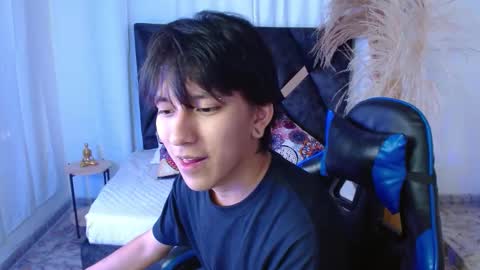 Snapshot of nikoo_18 chatting on 14, 2, 2026 Niko online show from 14, 2, 2026