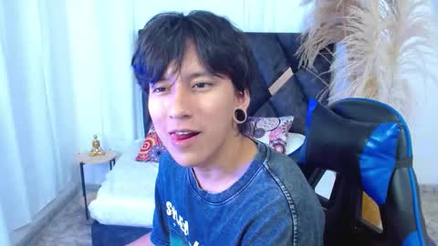 Snapshot of nikoo_18 chatting on 24, 2, 2026 Niko online show from 24, 2, 2026