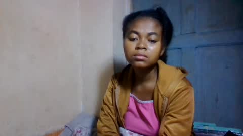 nilah online show from 25, 6, 2026