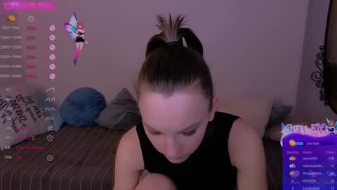Snapshot of nillie_kelly chatting on 20, 12, 2024 Nillie online show from 20, 12, 2024
