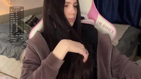 Jennet online show from 8, 3, 2025