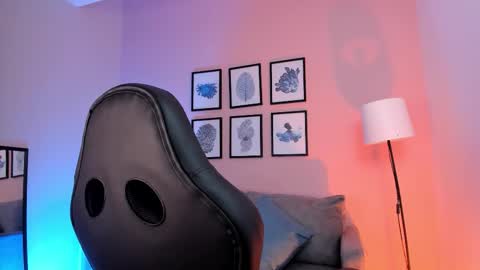 Nina online show from 17, 9, 2025