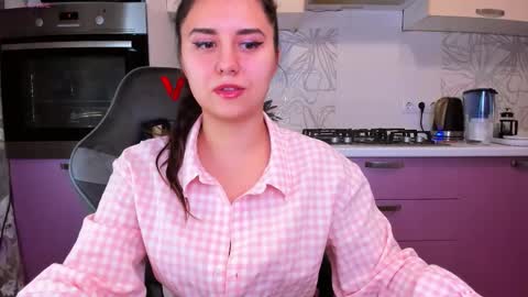 Nina online show from 27, 9, 2025