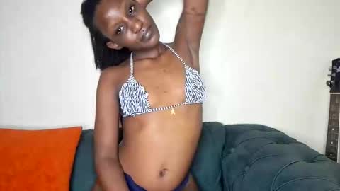 nina_bambi online show from 26, 9, 2025