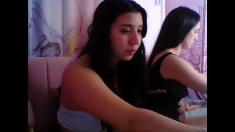 nina_lovez online show from 13, 1, 2025