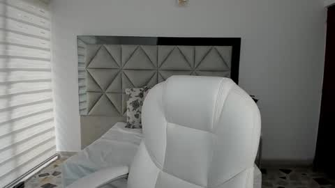  Nina  online show from 12, 3, 2025