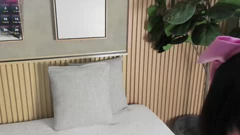 NINA online show from 16, 9, 2025