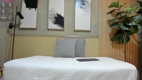 NINA online show from 25, 9, 2025