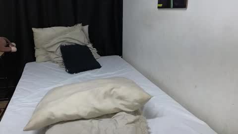 Ninaa fox online show from 18, 1, 2025