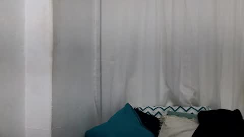 Ninaa fox online show from 12, 2, 2025