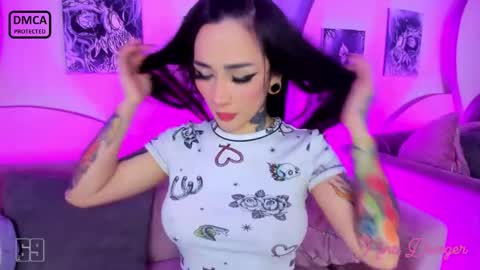  Heyyy guys Im Ninas crazy  online show from 5, 12, 2024