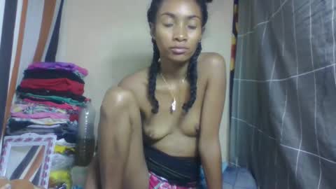 ninaeaa online show from 12, 3, 2026