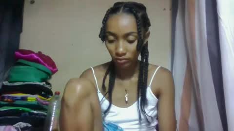 ninaeaa online show from 10, 4, 2026