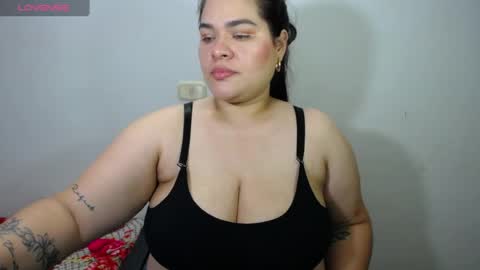 NinaFuentes online show from 30, 7, 2026