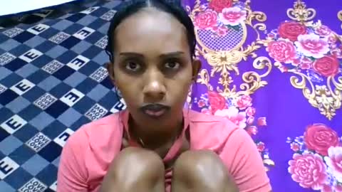 ninie246746 online show from 7, 7, 2026
