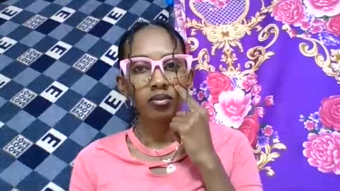 ninie246746 online show from 7, 7, 2026
