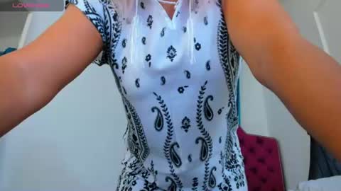 nina dee online show from 5, 8, 2026