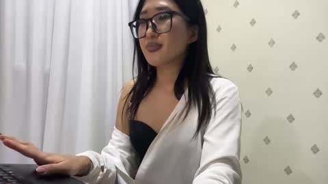 niravoid online show from 25, 9, 2025