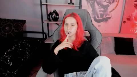 Snapshot of nitanihil chatting on 2, 10, 2025 Nita online show from 2, 10, 2025