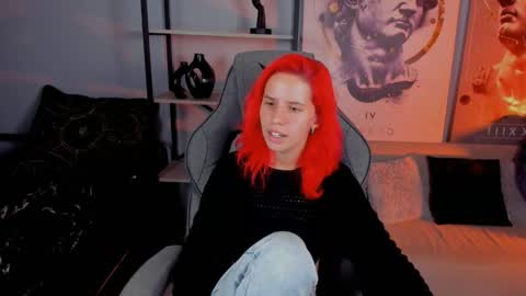 Snapshot of nitanihil chatting on 3, 10, 2025 Nita online show from 3, 10, 2025