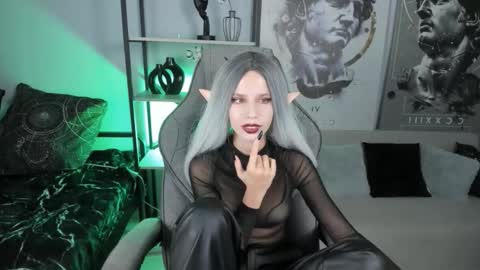 Snapshot of nitanihil chatting on 15, 10, 2025 Nita online show from 15, 10, 2025