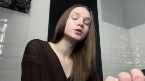 Tears Lora online show from 6, 7, 2026