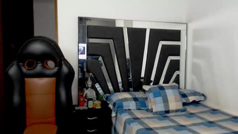 Snapshot of noah_harris01 chatting on 19, 1, 2026 Noah Harris01 online show from 19, 1, 2026