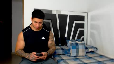 Snapshot of noah_harris01 chatting on 20, 2, 2026 Noah Harris01 online show from 20, 2, 2026