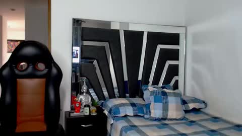 Snapshot of noah_harris01 chatting on 23, 2, 2026 Noah Harris01 online show from 23, 2, 2026